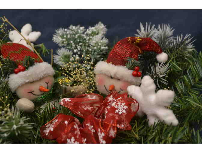 Snowmen in Oval Tin Arrangement