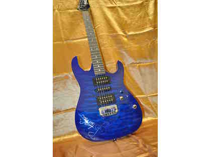 STEVE VAI AUTOGRAPHED GUITAR