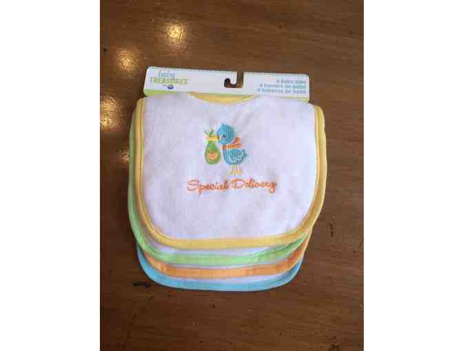 Newborn Baby Onesies and Bib Set