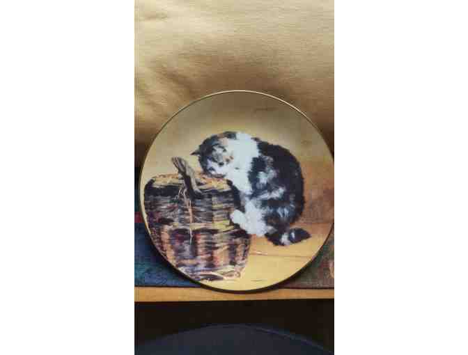 Adorable Collectible Cat Plate