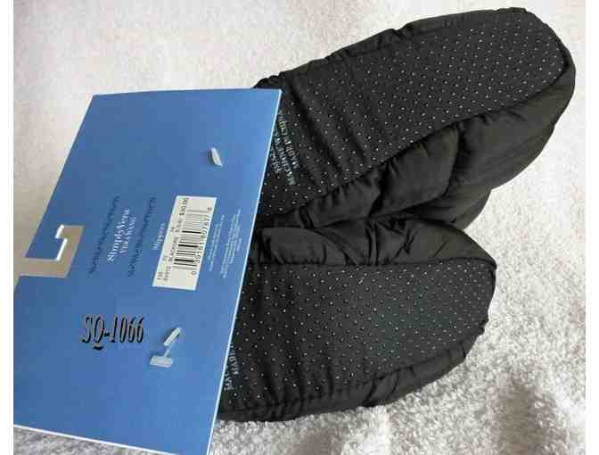 Slippers Black Size Small Vera Wang Lavender Label