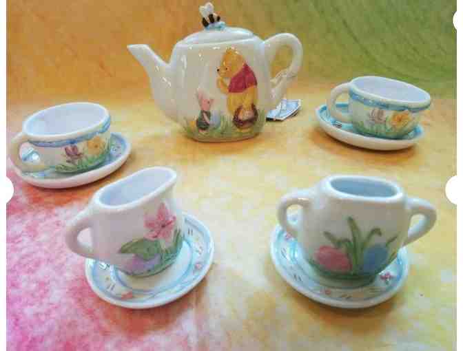 Classic Pooh Porcelain Tea Set