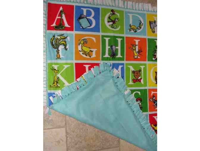 ABC Alphabet Seuss Fleece Tie Throw Blanket - Photo 3