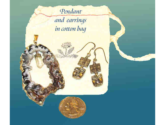 Natural Agate Pendant & Meditating Faces Earrings