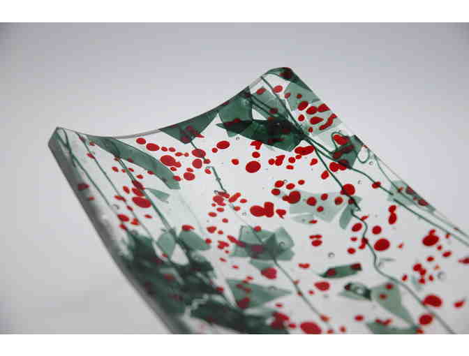 holiday channel plate, fused glass (Zip code 60646 Local Pickup Only)