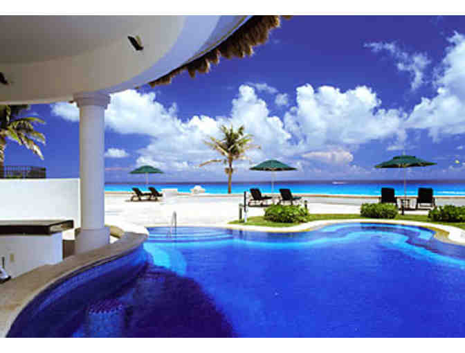 3 Night, 4 Day Stay for Two (2) at the JW Marriott Resort & Spa in Cancun, Mexico
