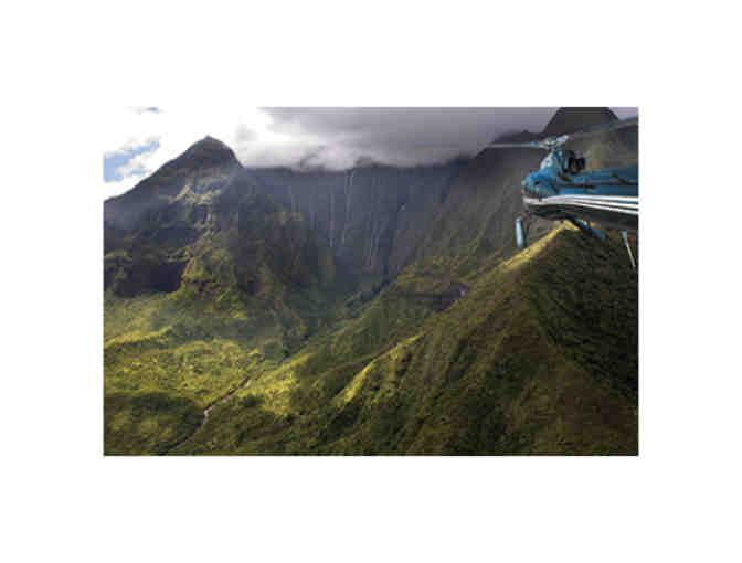 Ultimate Kauai Adventure for 2 - Sunshine Helicopters