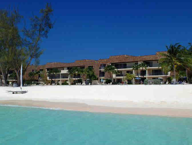 Seven Day Condo Stay on Seven Mile Beach in Grand Cayman