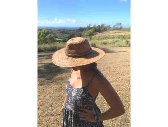 Hand Crafted Papale Lau hala