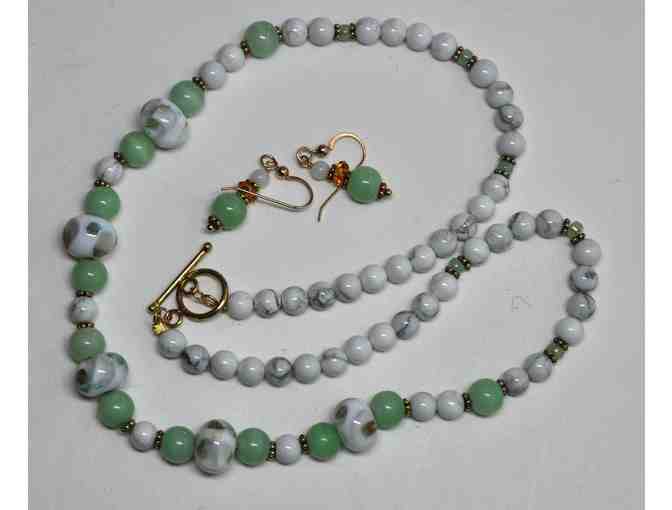 Jade & Howlite Lampwork Beaded Necklace and Earrings by Doreen Designs