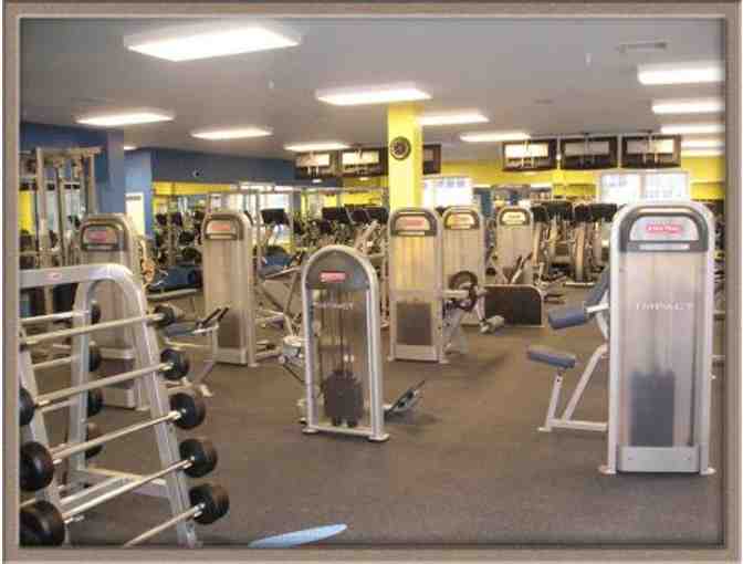 Anytime Fitness Nashua/Tyngsboro Six Month Individual Membership