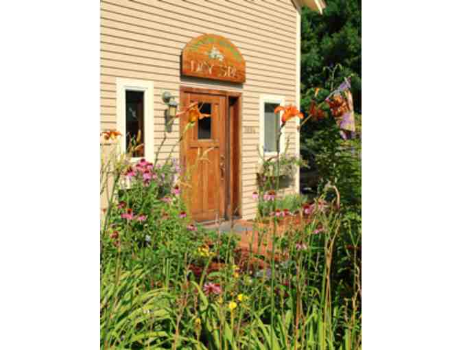 Essential Therapies Day Spa, Bolton MA - Deluxe Massage (90 Minutes)