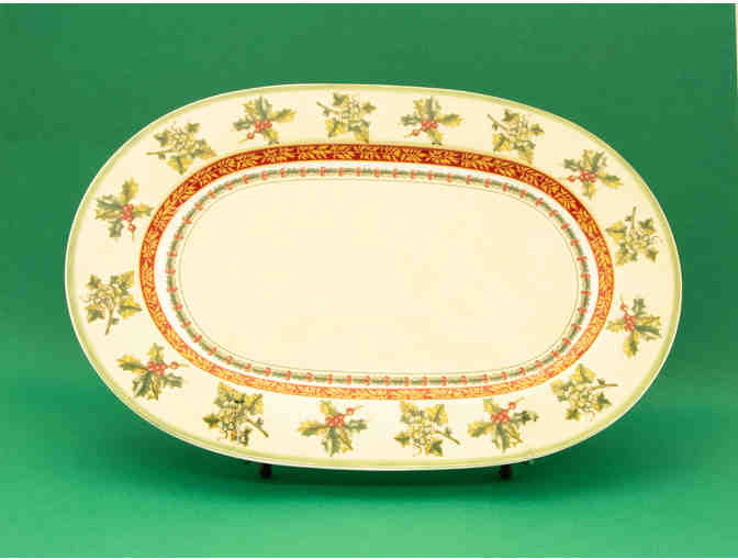 Villeroy and Boch Oval Christmas Platter