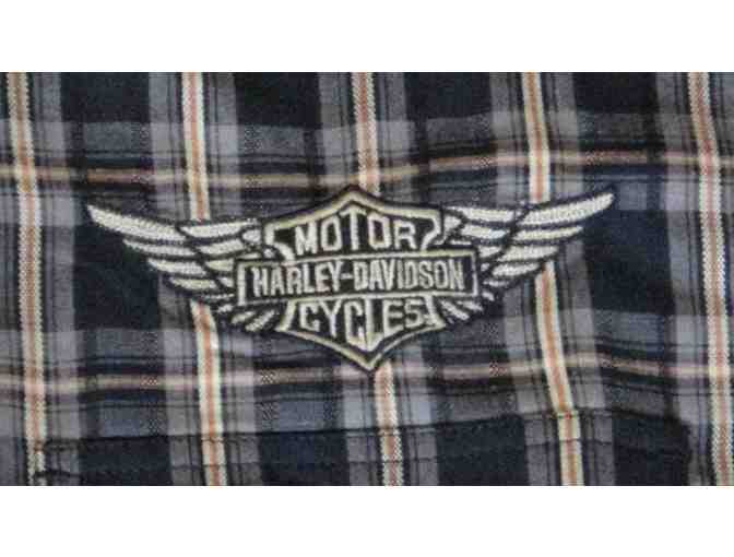 Harley Davison branded shirt