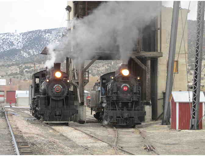 Attend the Winter Steam Spectacular Photo Shoot