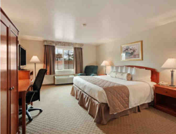 One Night at the Ramada Inn and Copper Queen Casino, Ely Nevada