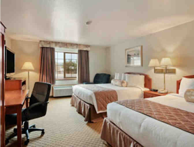 One Night at the Ramada Inn and Copper Queen Casino, Ely Nevada