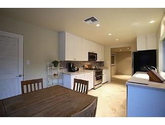 Palm Springs Vacation (Deepwell): House + One Round Trip Airfare from NY