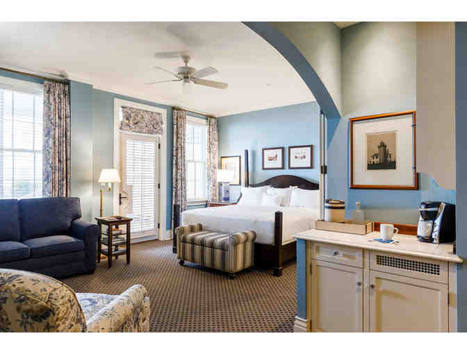 The Ocean House - One Night Stay in Deluxe King Room + Dinner for Two in Club Room - Photo 2