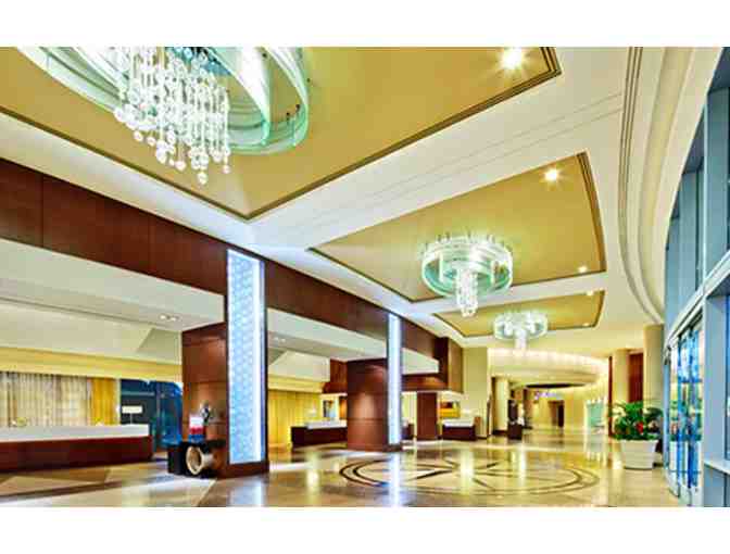San Diego Marriott Marquis & Marina - 2 Nights Stay in a Suite