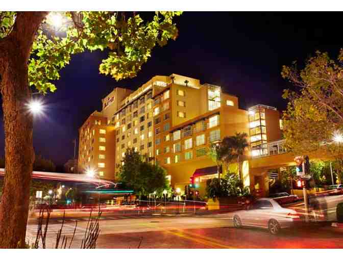 Beautiful Monterey Marriott - Two Night Stay - Ocean Front Hotel