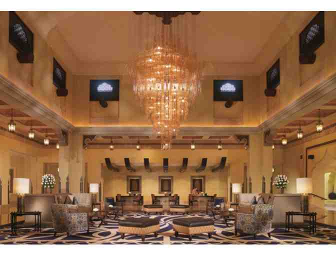 Sharq Village and Spa - Two Night Stay Including Breakfast and Dinner at Parisa