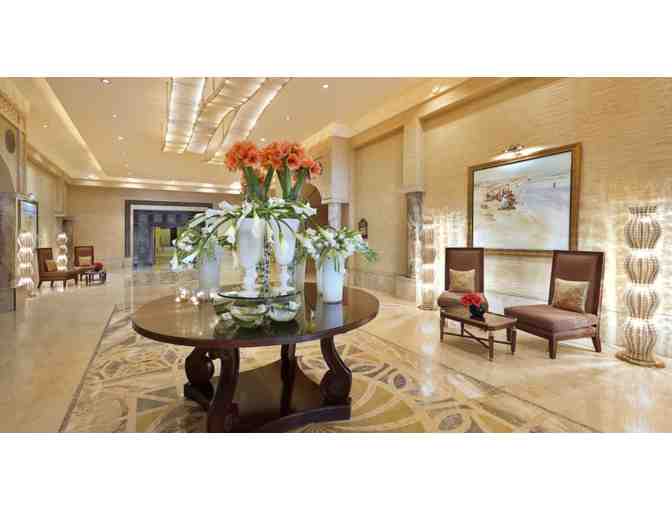 Sharq Village and Spa - Two Night Stay Including Breakfast and Dinner at Parisa