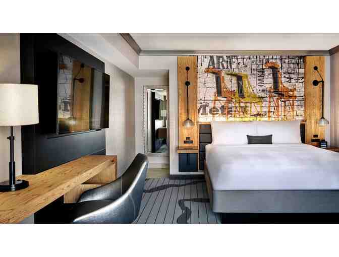 Oakland Marriott  - Two Night Stay, Two Restauarant Certificates and More!!