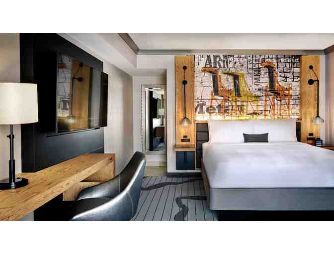 Oakland Marriott - Two Night Stay, Two Restauarant Certificates and More!!