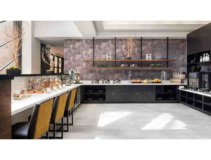 Oakland Marriott - Two Night Stay, Two Restauarant Certificates and More!!