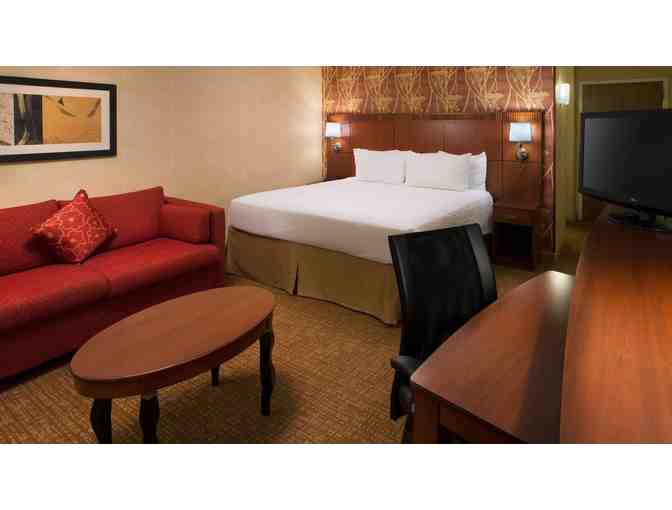Residence Inn Pleasant Hill - 1 night weekend stay with 4 tickets to Six Flags water park!