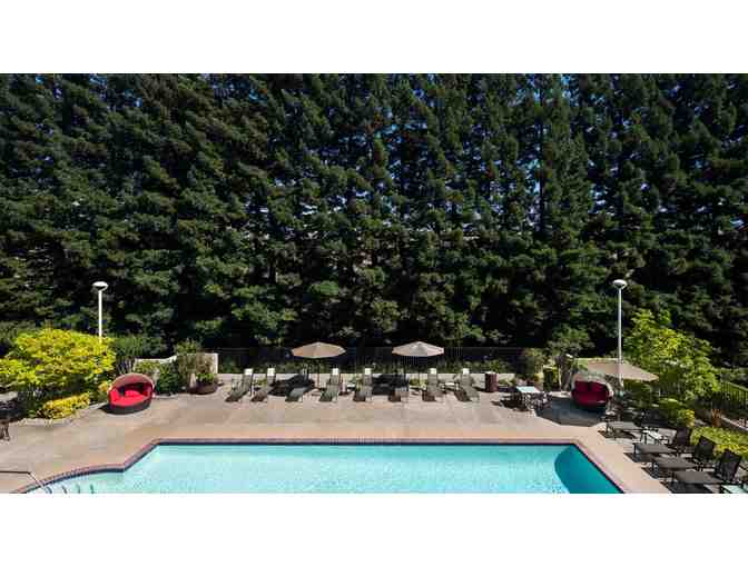 Marriott San Ramon-One Weekend Night Stay and 4 tix for âThe Lotâ-Wifi and Breakfast for 2