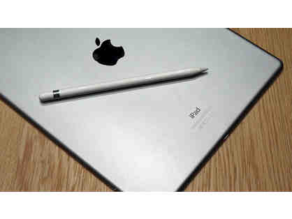 iPad Pro 9.7" 128gb with Pen