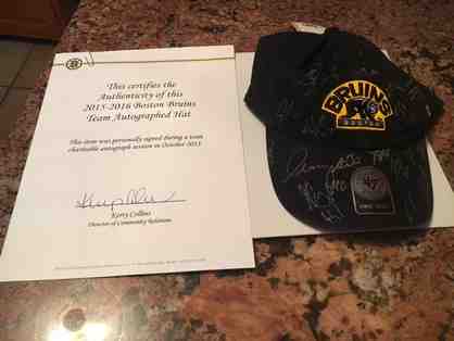 2015-2016 Boston Bruins Team Autographed Hat