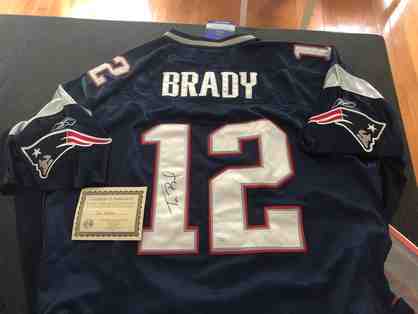 Tom Brady Autographed jersey