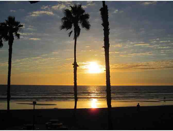 7 nights at Oceanside Beach house