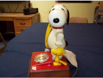 Vintage Snoopy Telephone