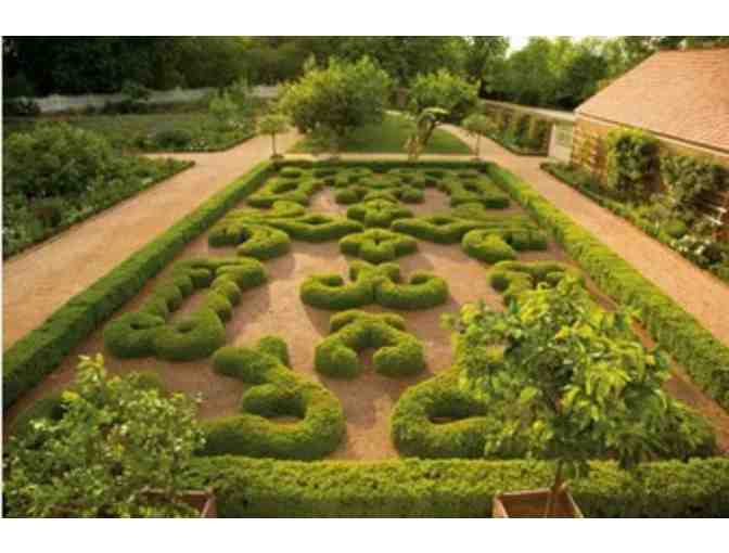 Mount Vernon and Old Ebbitt Grill