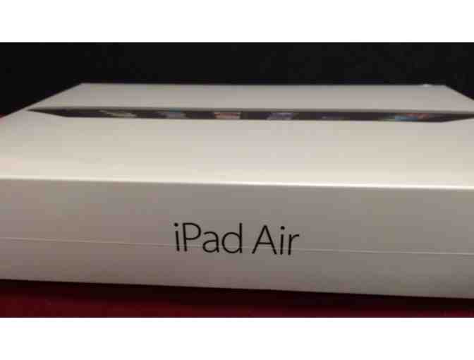 iPad Air Wi-Fi 16GB Space Gray