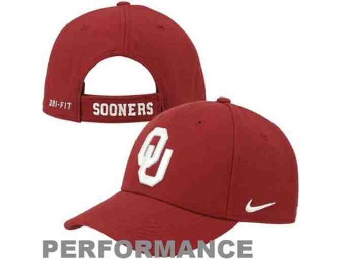 OU Nike Performance Dri-Fit Adj. Hat + Size Large T-shirt