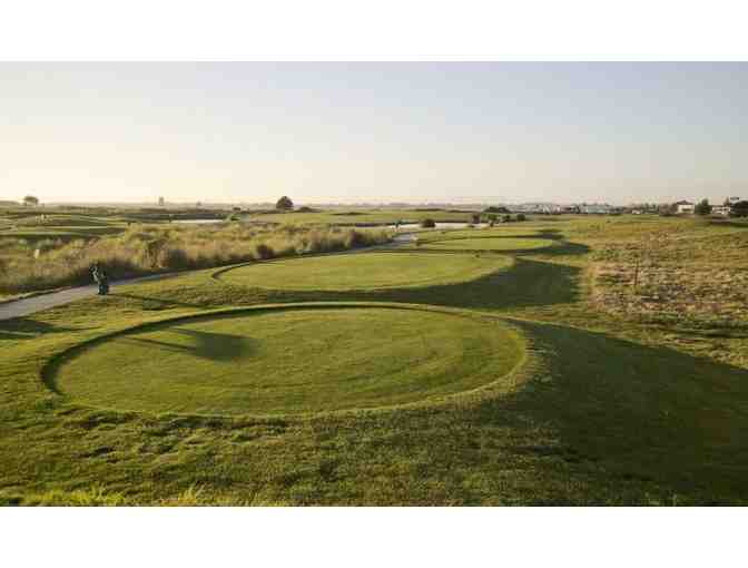 Golf for Four + 2 carts