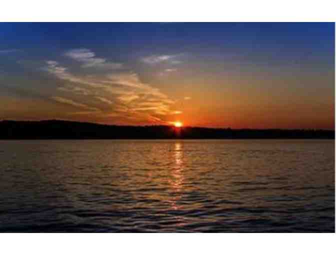 Guided Boat Tour on Canandaigua Lake