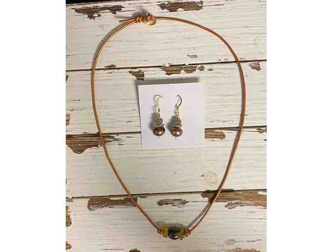 Fresh Water Pearl Necklace and Earring Set