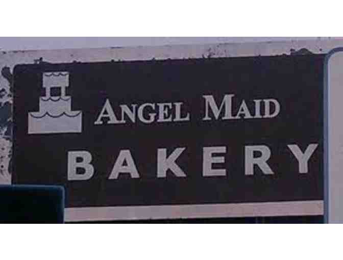Angel Maid Bakery #1 One 7' Strawberry Cake