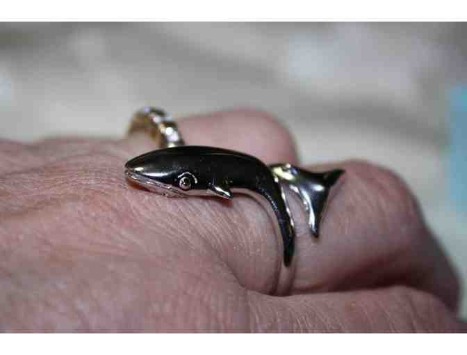 Knuckle Ring of Shark