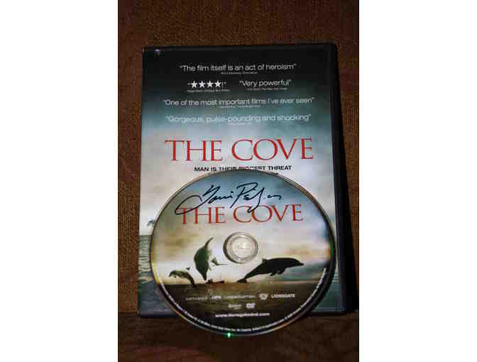 'The Cove' Autographed Package. (XL)