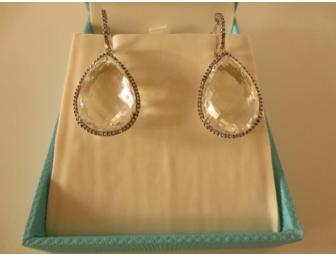 Tear-Drop earrings. White Quartz (27.76 carats) and Black Diamond Surround (136 dias)