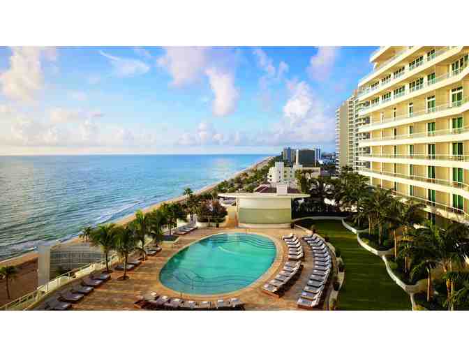 1 Night Stay at The Ritz-Carlton Fort Lauderdale!