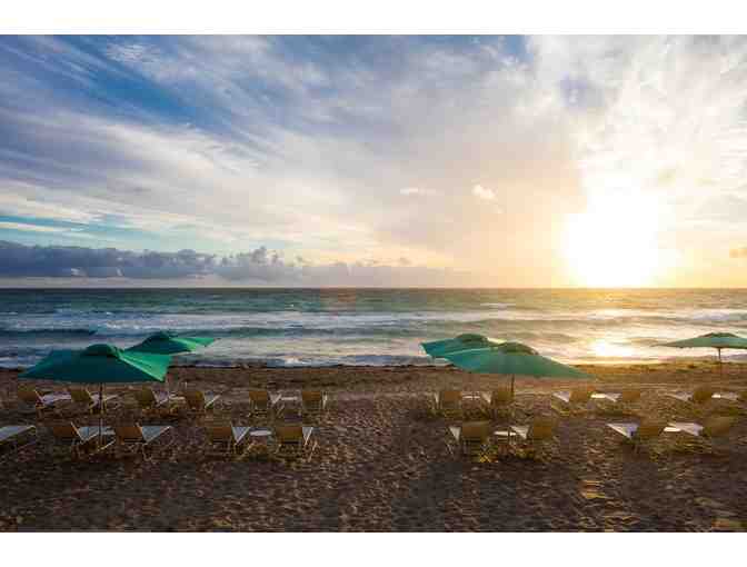 2 Nights in a Partial Ocean View King Room & Dinner at the Tideline Ocean Resort & Spa FL!