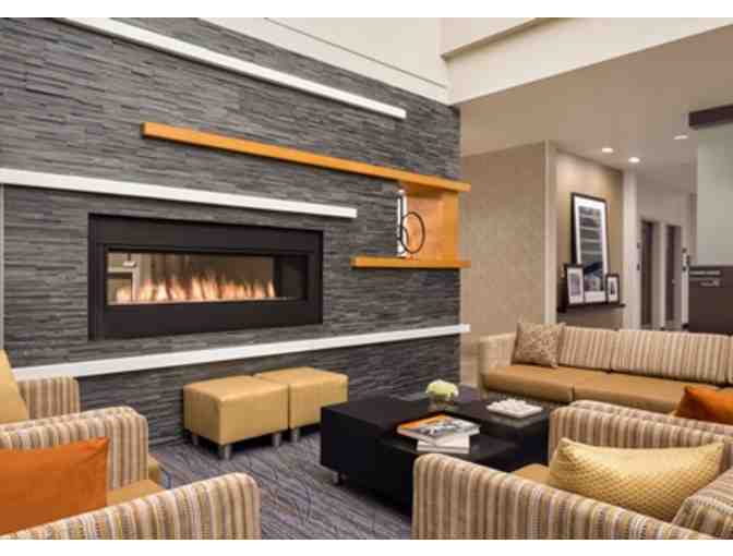 1 Night Stay in a Standard Room at the Hampton Inn & Suites Rosemont Chicago O'Hare!